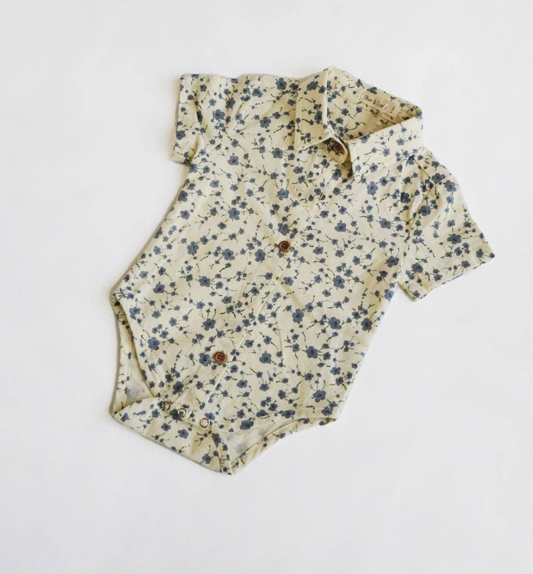 Ellis Short-Sleeved Button Up