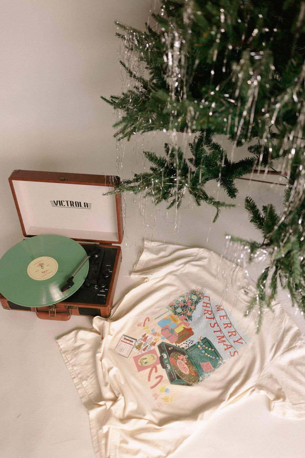 A Vintage Christmas Tee