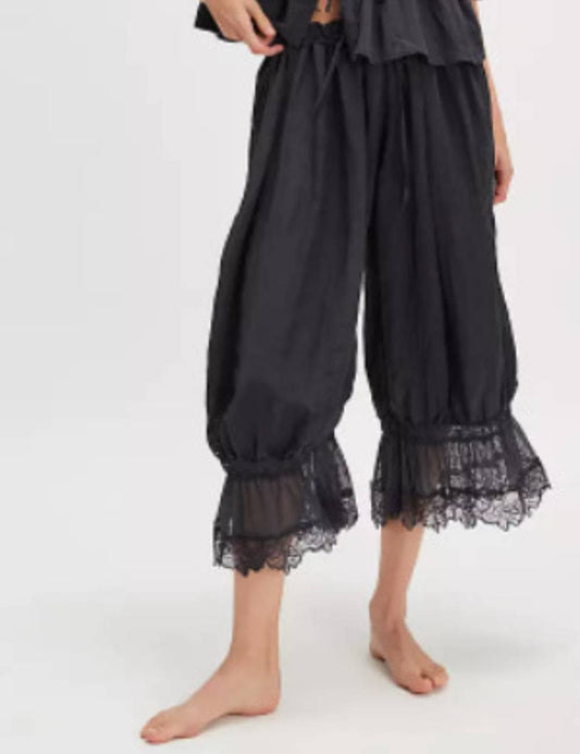 Lace Hem Trousers